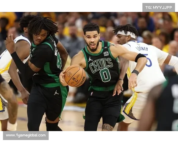 从替补到首发，塔图姆表现起伏不定：未能带领球队突围(塔图姆最近表现)