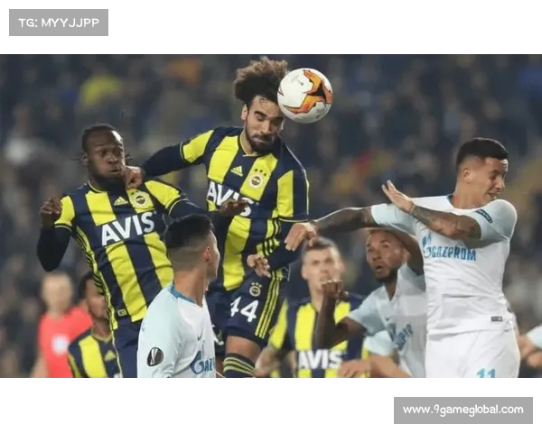 欧冠赛季开局：揭示豪门球队背后的实力比拼